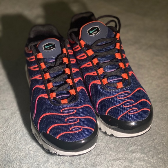 *!NWOB!* BRAND NEW NIKE AIRMAX sz 5.5y - Picture 3 of 16